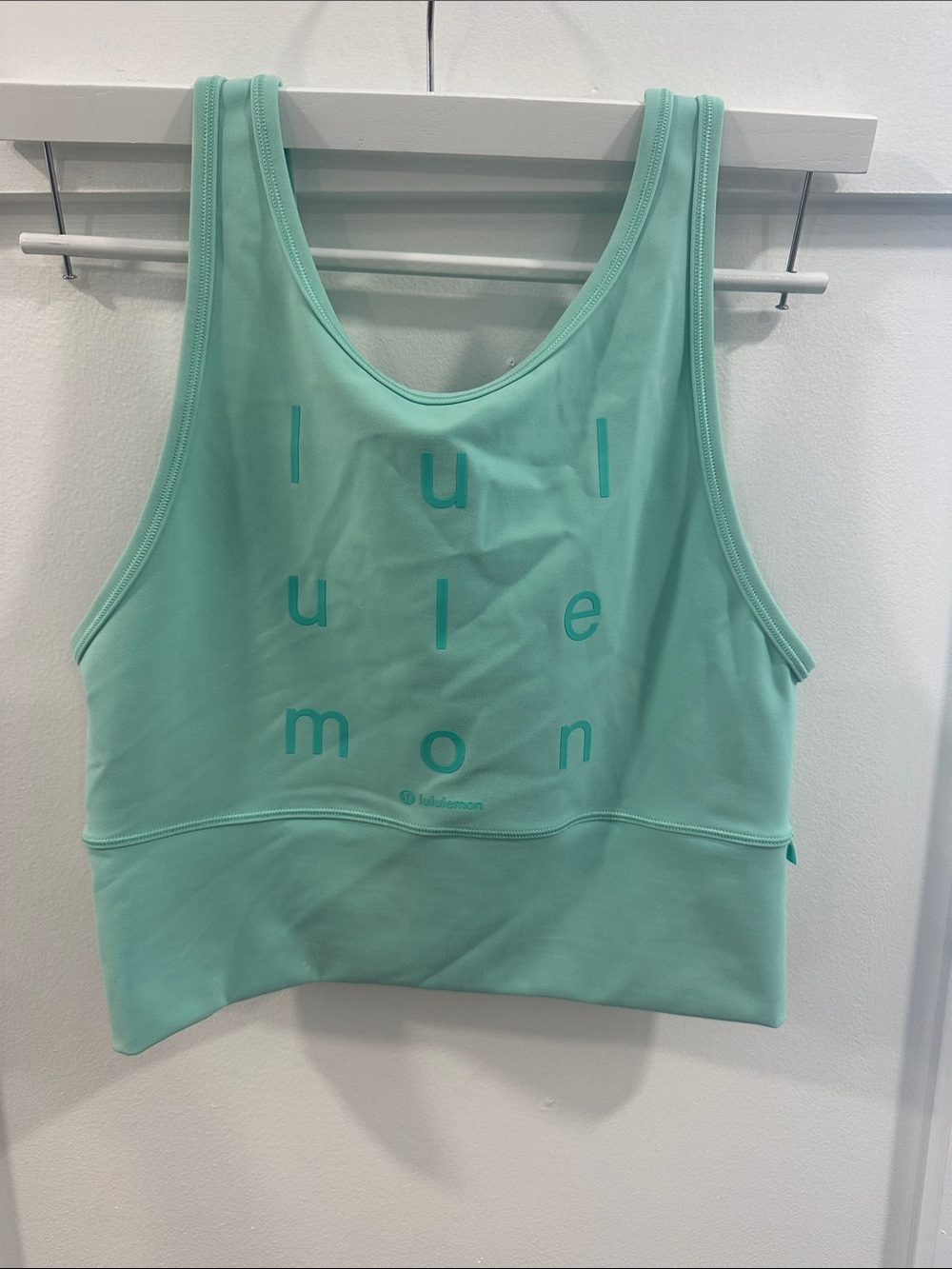 lululemon athletica mint green cropped athletic tank